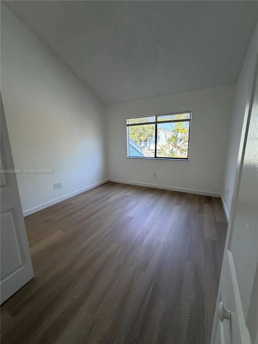 1808 Runners Way #1808 North Lauderdale, FL 33068