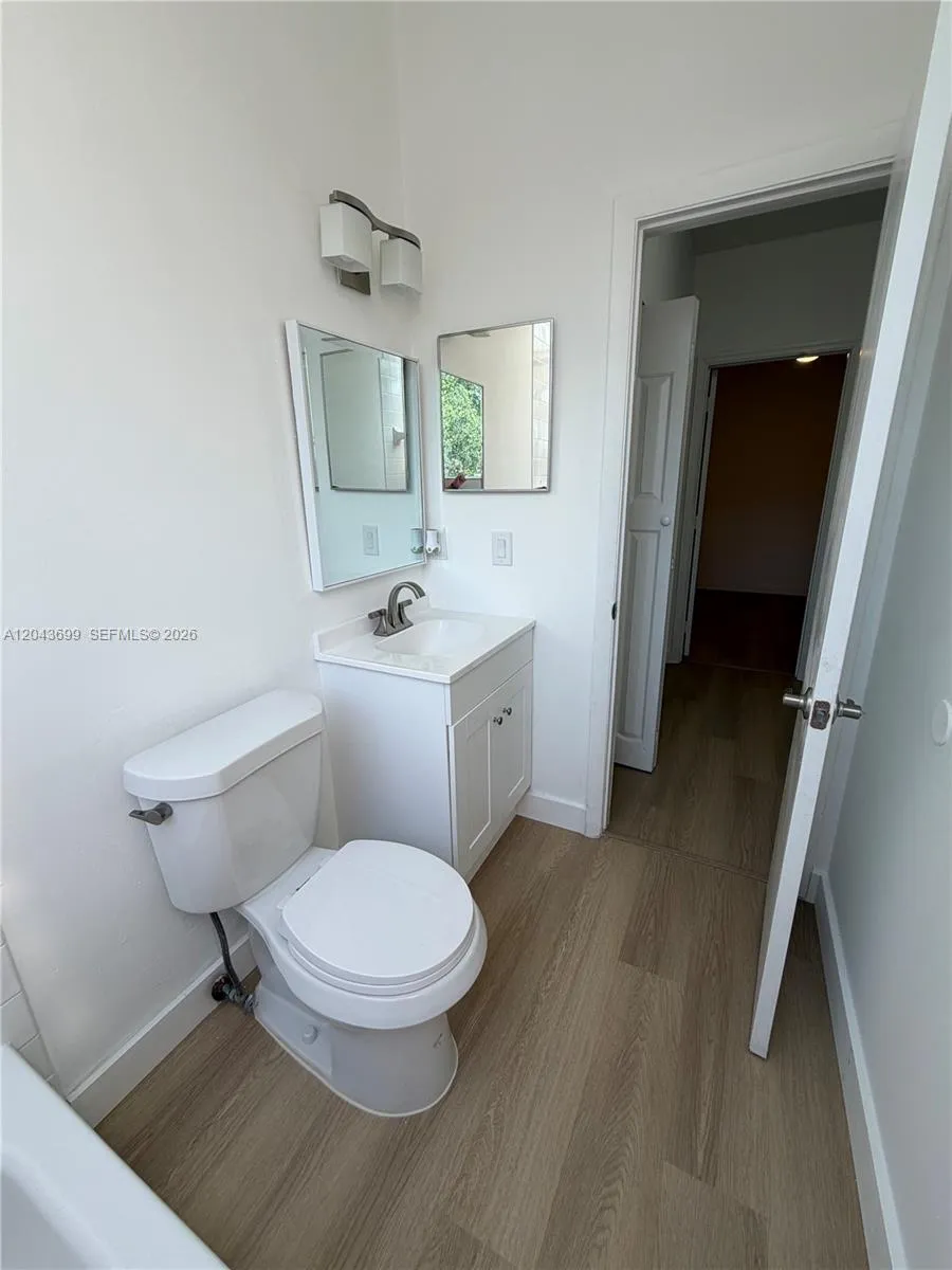 1808 Runners Way #1808 North Lauderdale, FL 33068