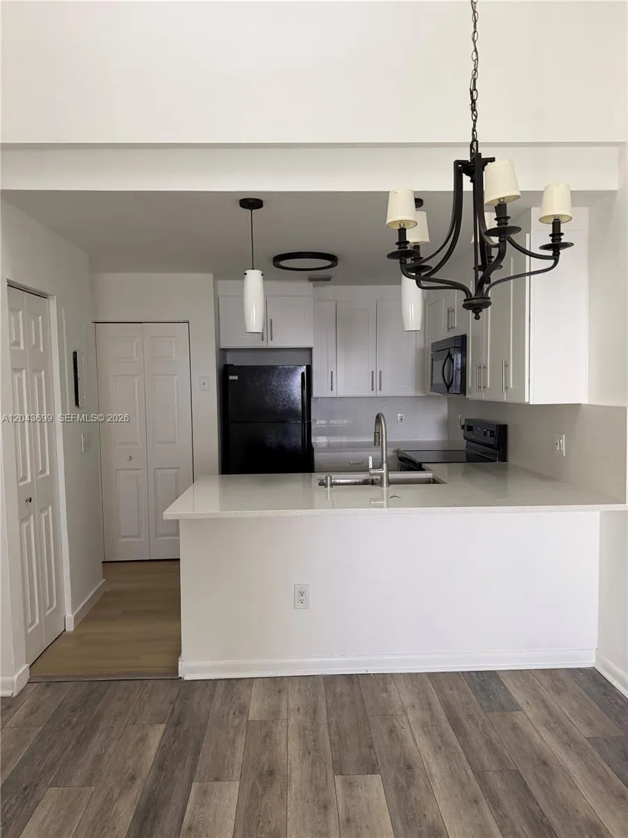 1808 Runners Way #1808 North Lauderdale, FL 33068