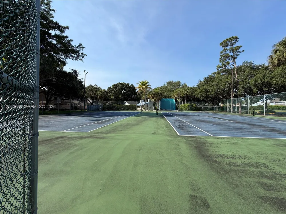1808 Runners Way #1808 North Lauderdale, FL 33068