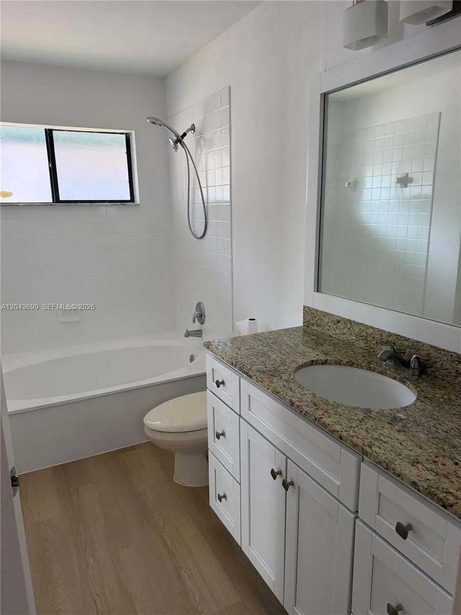 1808 Runners Way #1808 North Lauderdale, FL 33068