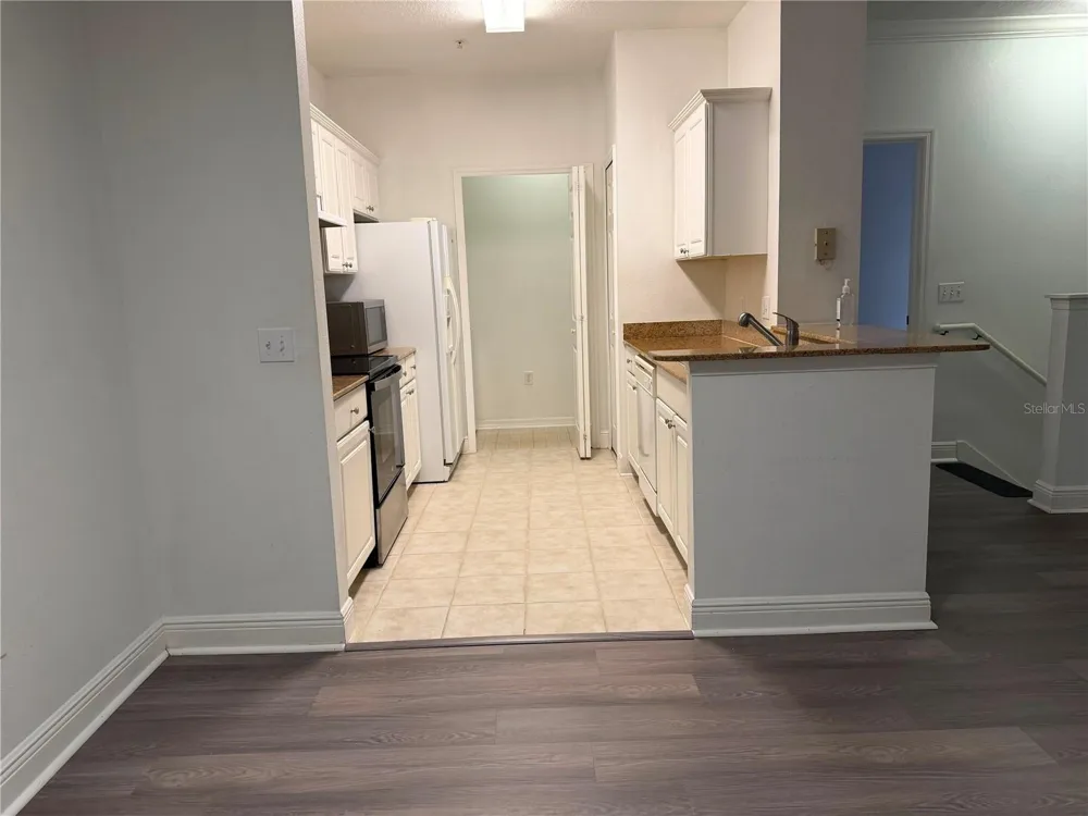 1300 EASTERN PECAN PLACE #208 Winter Garden, FL 34787