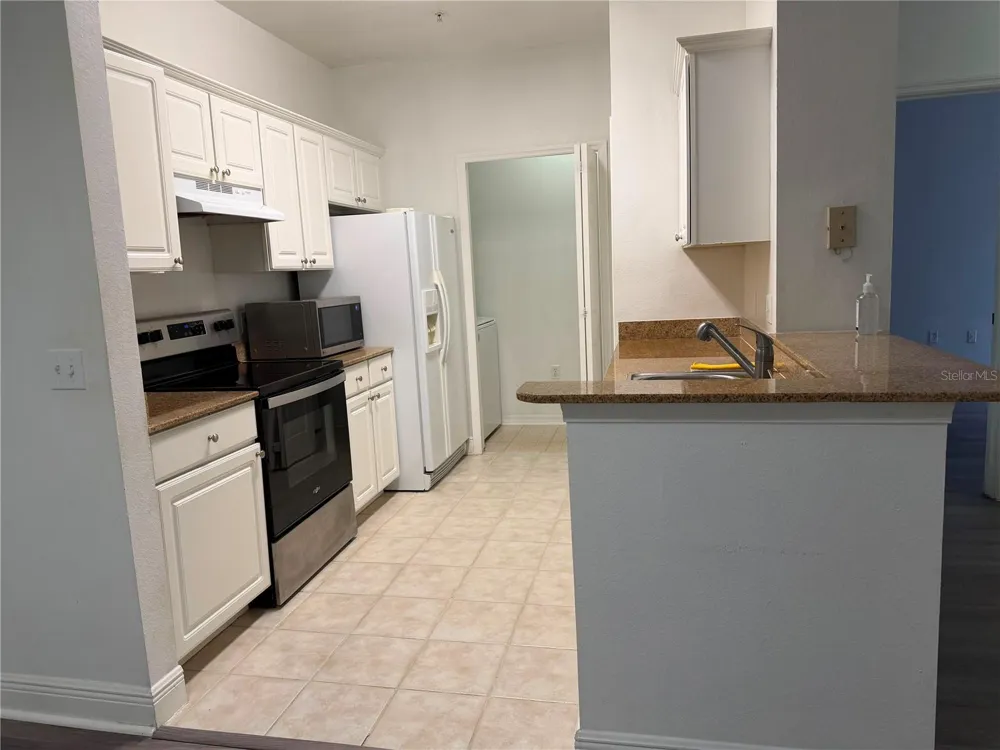 1300 EASTERN PECAN PLACE #208 Winter Garden, FL 34787