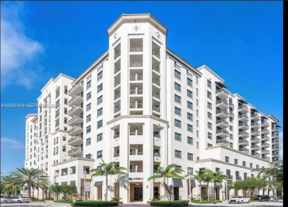 301 Altara Avenue #204 Coral Gables, FL 33146