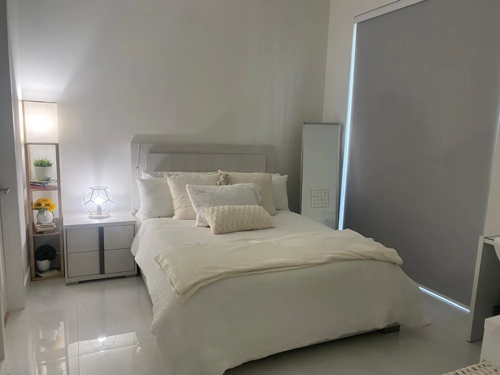 301 Altara Avenue #204 Coral Gables, FL 33146