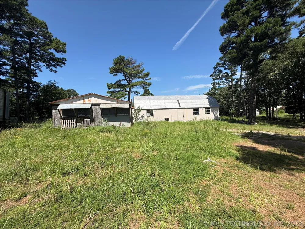 31384 W Tucker Knob Road Kinta, OK 74552