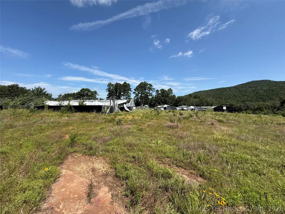 31384 W Tucker Knob Road Kinta, OK 74552