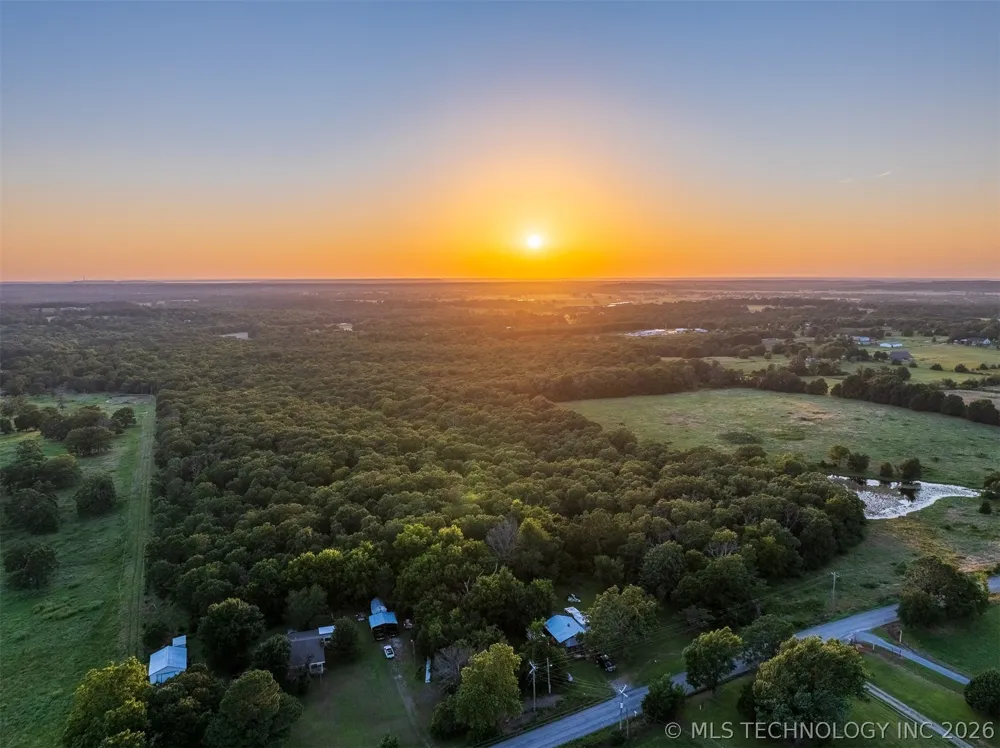 7 S 4240 ROAD Chelsea, OK 74016