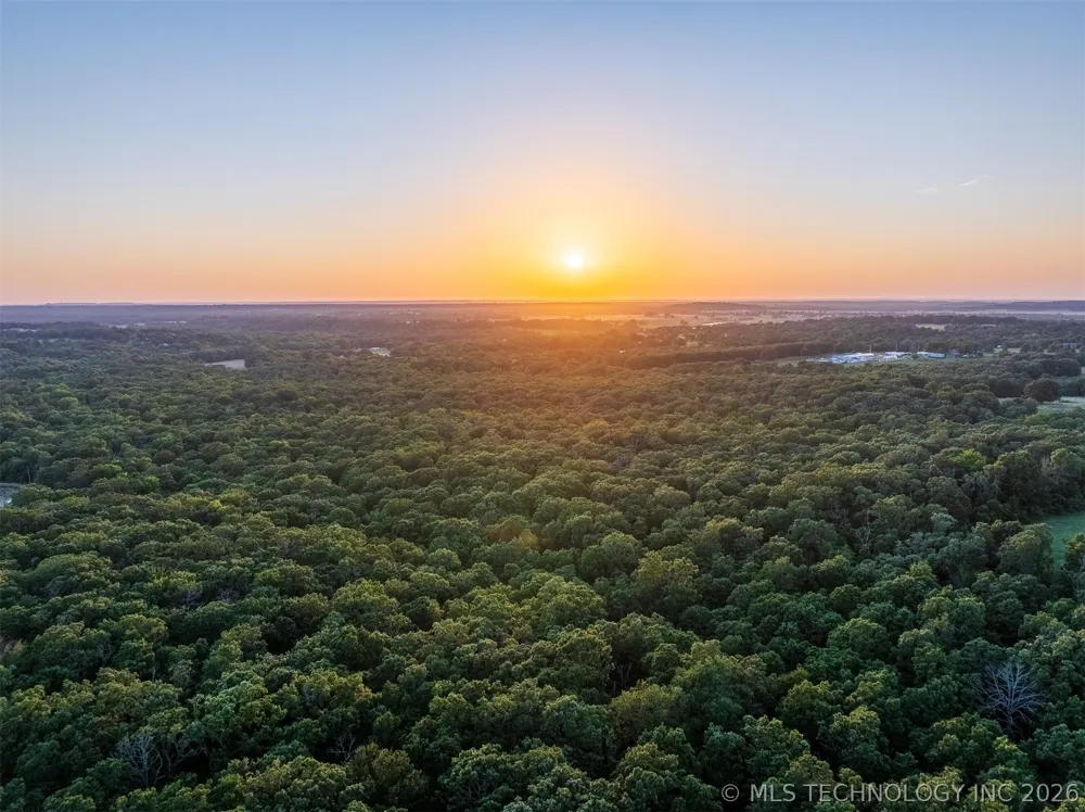 7 S 4240 ROAD Chelsea, OK 74016