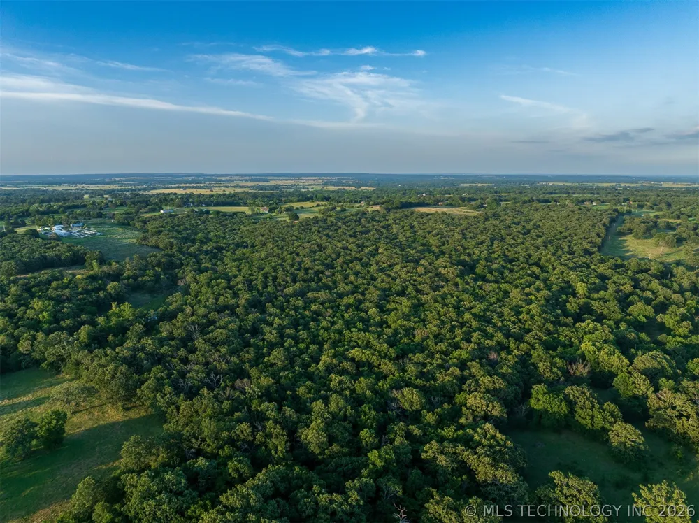 7 S 4240 ROAD Chelsea, OK 74016