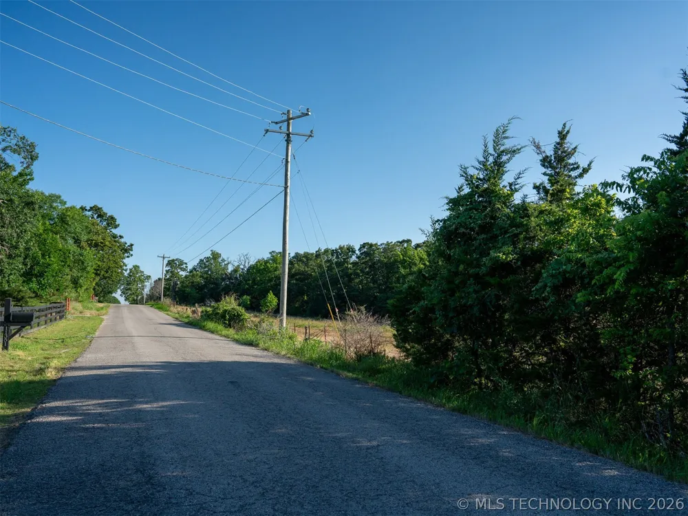 7 S 4240 ROAD Chelsea, OK 74016