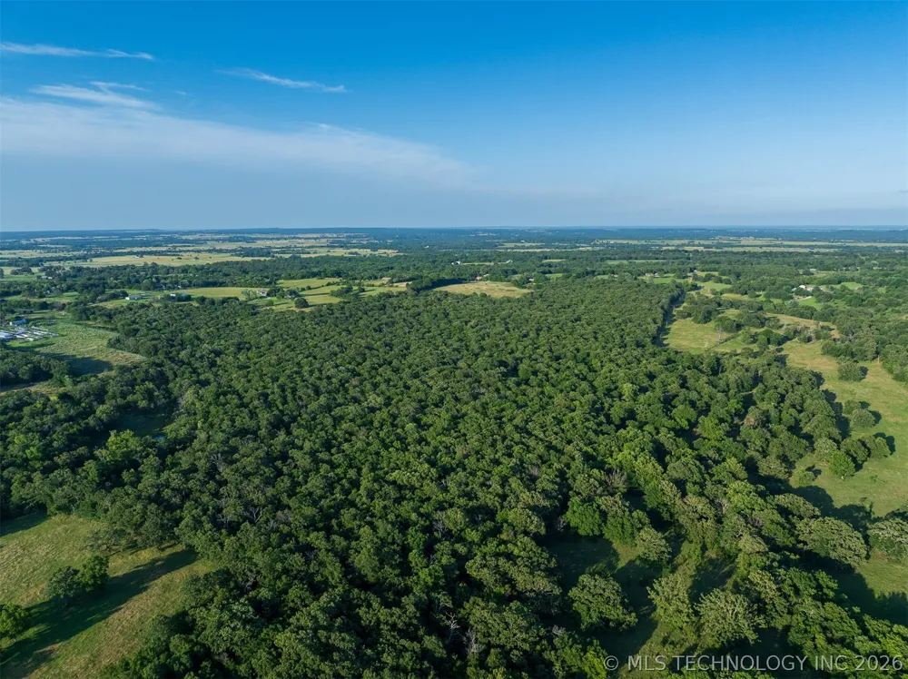 7 S 4240 ROAD Chelsea, OK 74016