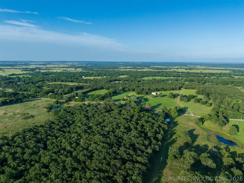 7 S 4240 ROAD Chelsea, OK 74016