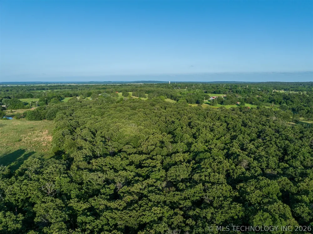 7 S 4240 ROAD Chelsea, OK 74016