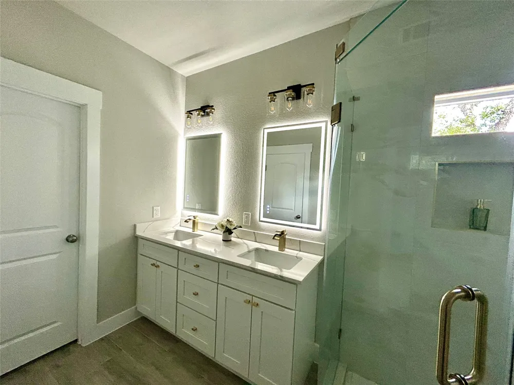 165 Lamaloa Lane Bastrop, TX 78602