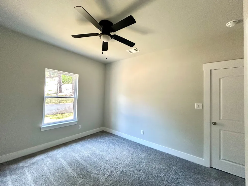 165 Lamaloa Lane Bastrop, TX 78602