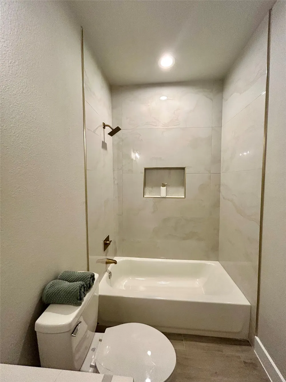 165 Lamaloa Lane Bastrop, TX 78602