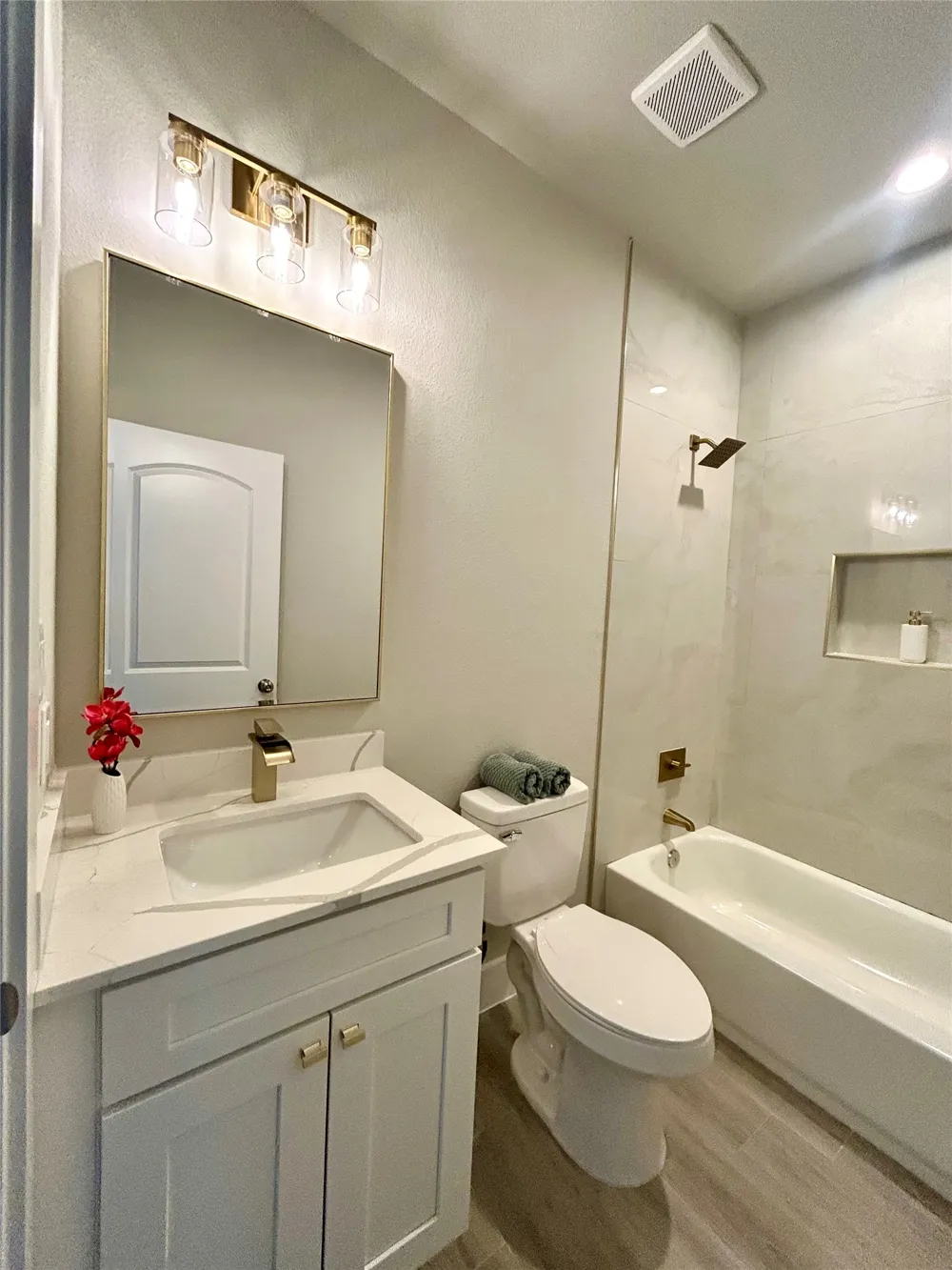 165 Lamaloa Lane Bastrop, TX 78602