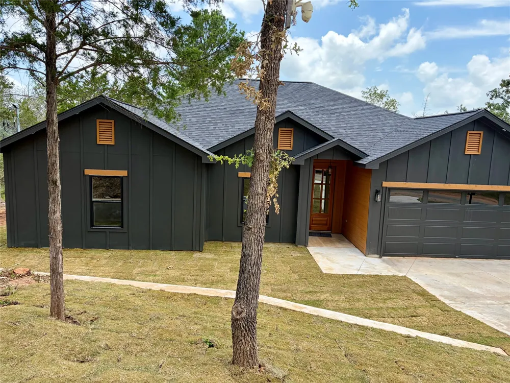 165 Lamaloa Lane Bastrop, TX 78602