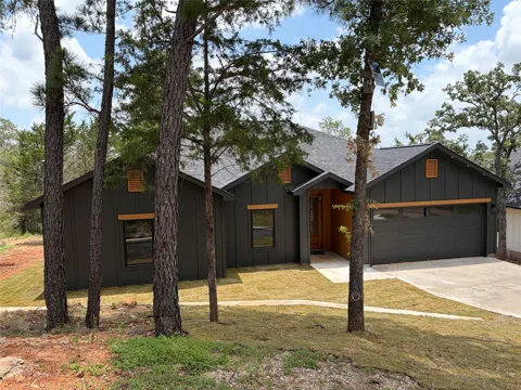 165 Lamaloa Lane