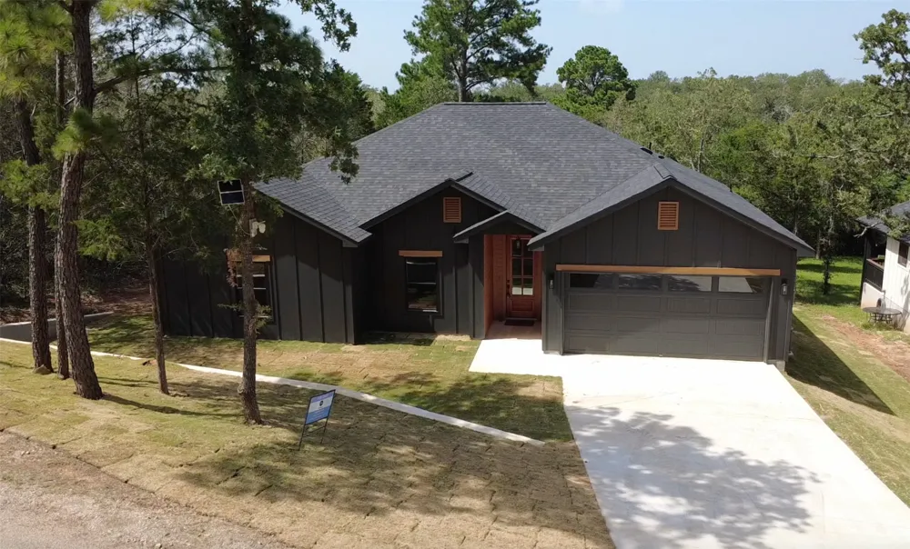 165 Lamaloa Lane Bastrop, TX 78602