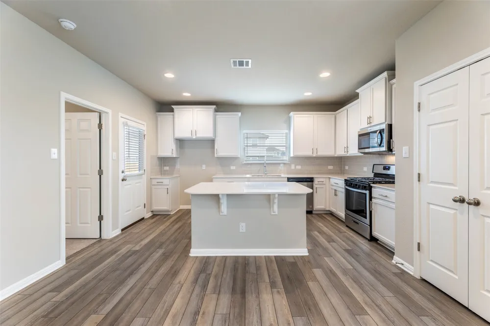 12008 Tolson Drive Manor, TX 78653