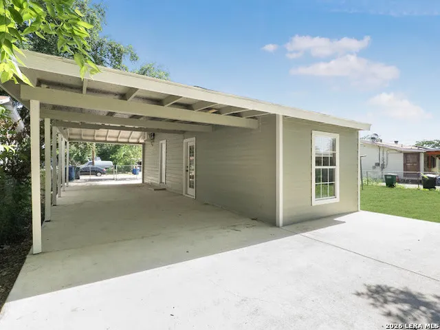 910 Menefee Blvd San Antonio, TX 78237