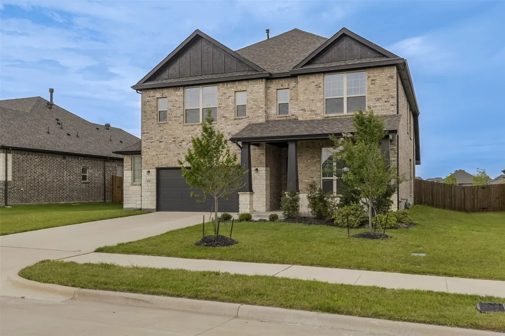 424 Burrow Drive Waxahachie, TX 75167