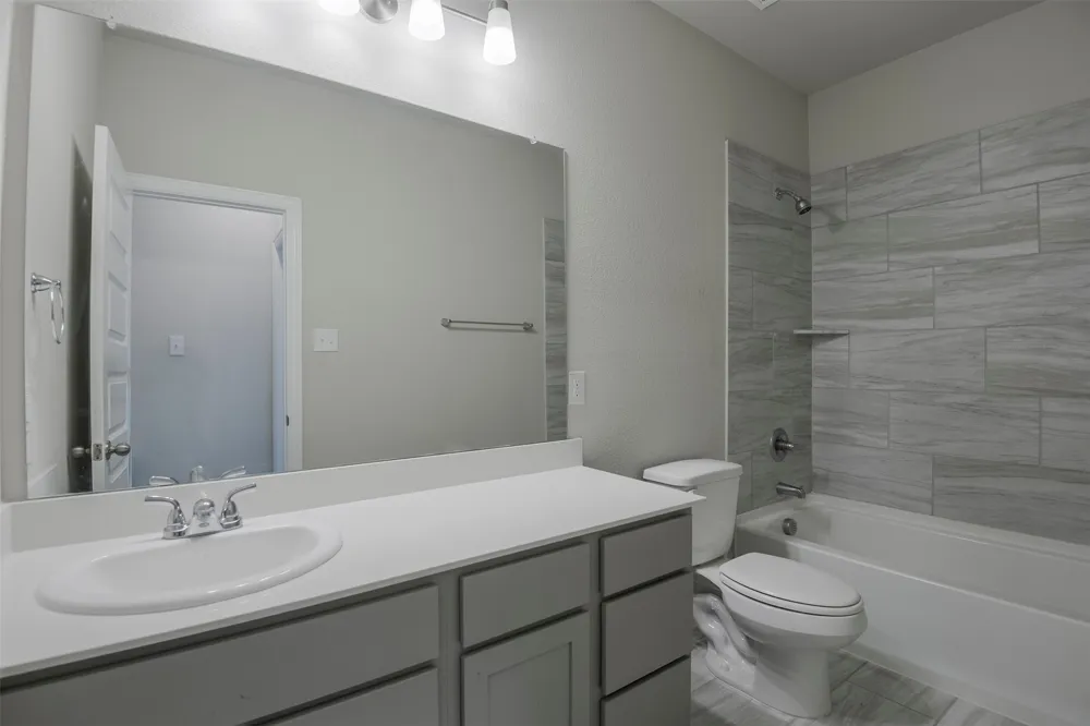 424 Burrow Drive Waxahachie, TX 75167