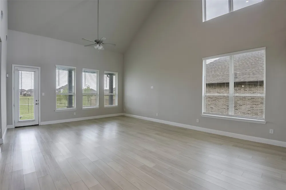 424 Burrow Drive Waxahachie, TX 75167