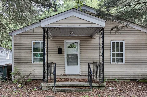 307 Winston Street