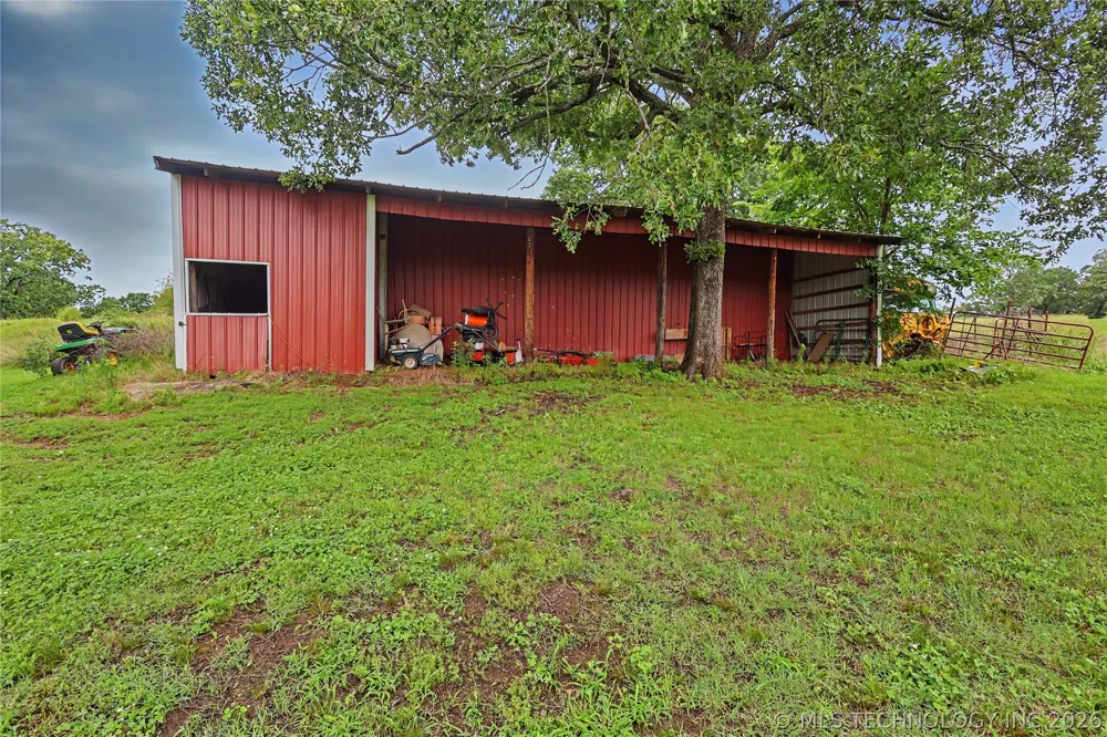 25031 S 490 ROAD Tahlequah, OK 74464