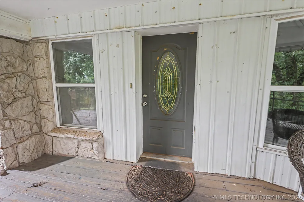 25031 S 490 ROAD Tahlequah, OK 74464