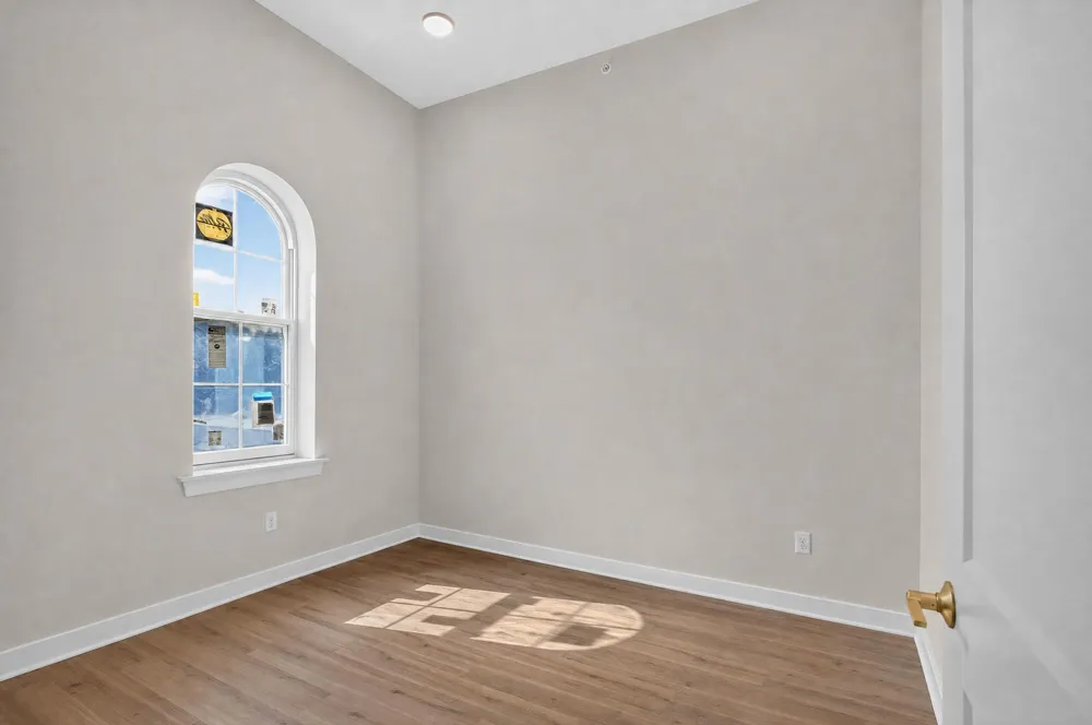 101 Monroe Street #5 Brooklyn, MI 49230