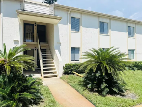 134 CYPRESS COURT