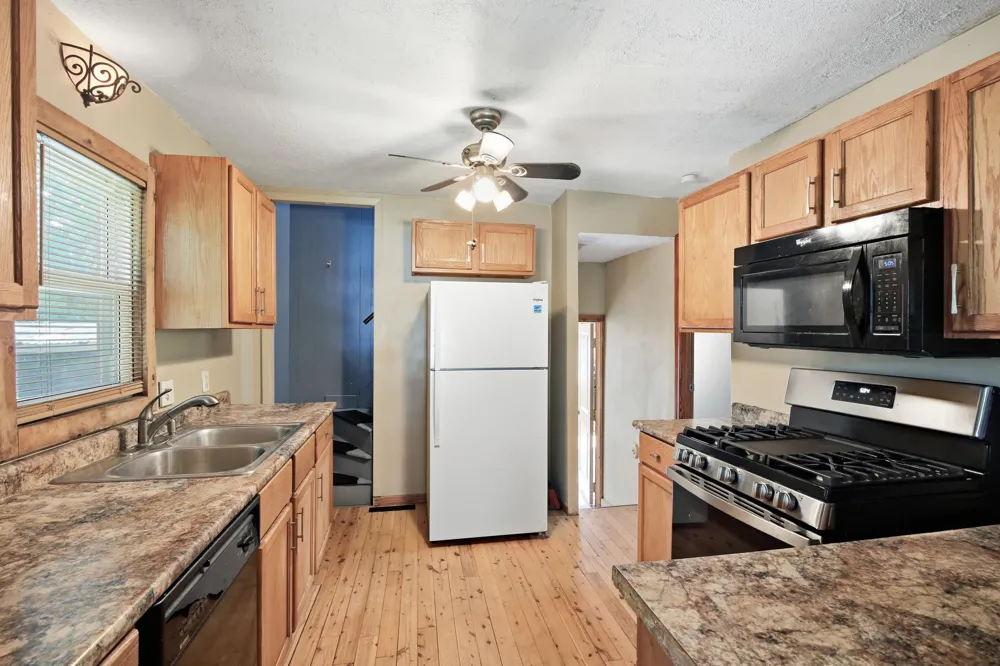 5311 Knox Avenue Brooklyn Center, MN 55430