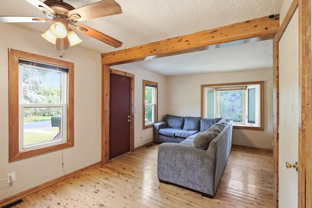 5311 Knox Avenue Brooklyn Center, MN 55430