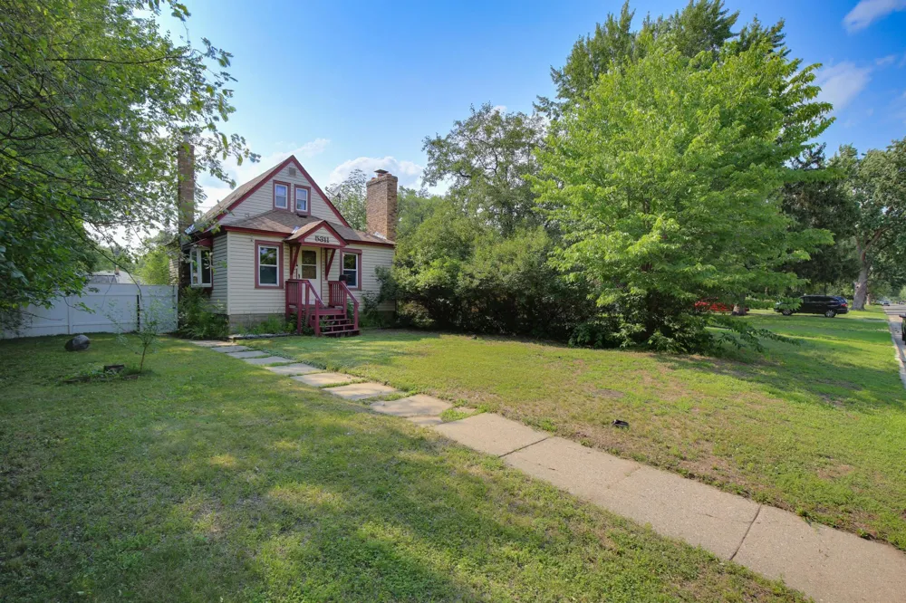 5311 Knox Avenue Brooklyn Center, MN 55430