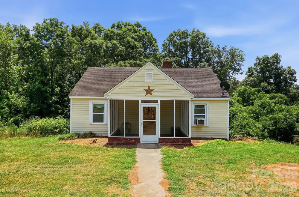 121 Piedmont Drive Lawndale, NC 28090