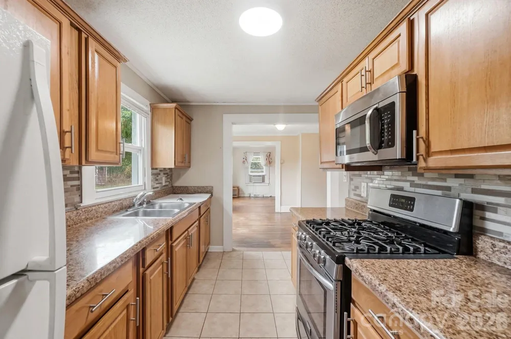 121 Piedmont Drive Lawndale, NC 28090