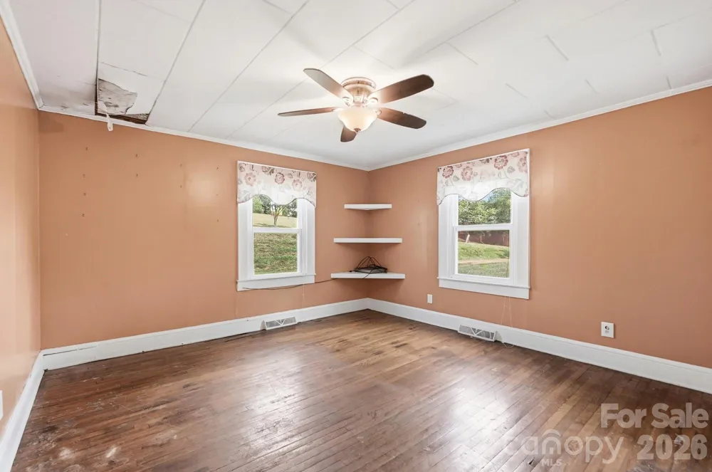 121 Piedmont Drive Lawndale, NC 28090