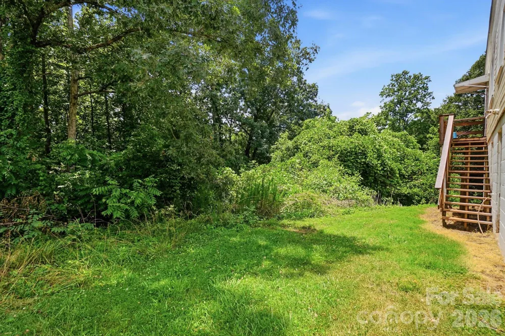 121 Piedmont Drive Lawndale, NC 28090