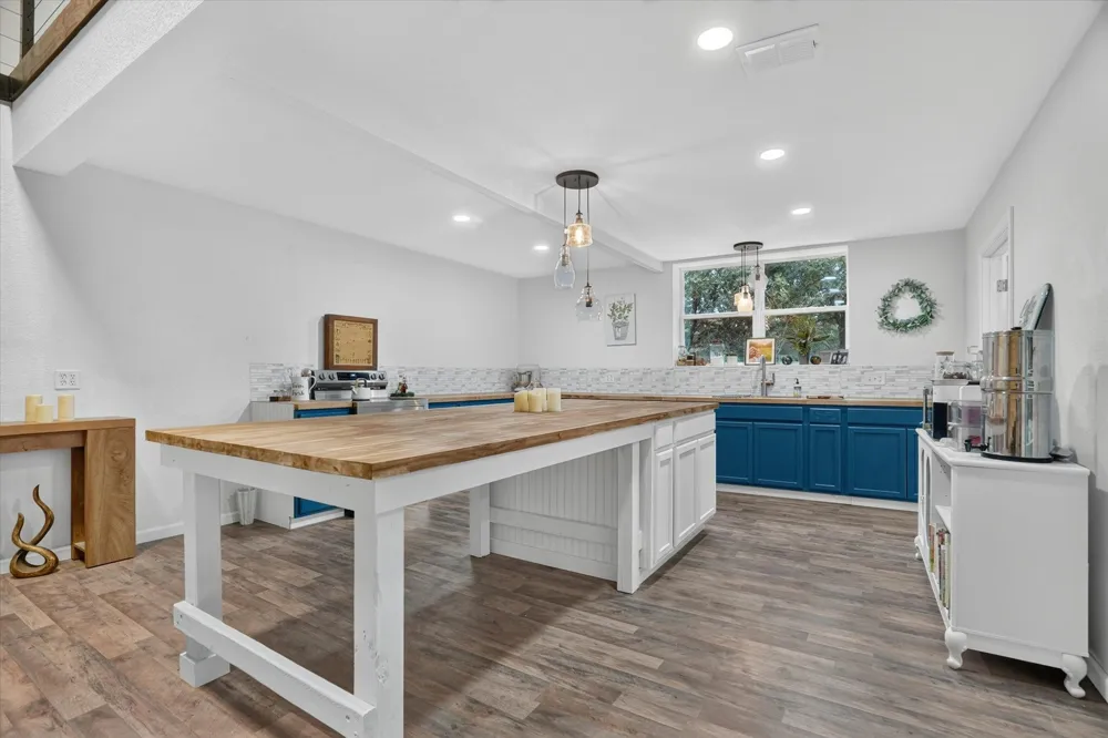 195 PRIVATE ROAD 3496 Paradise, TX 76073