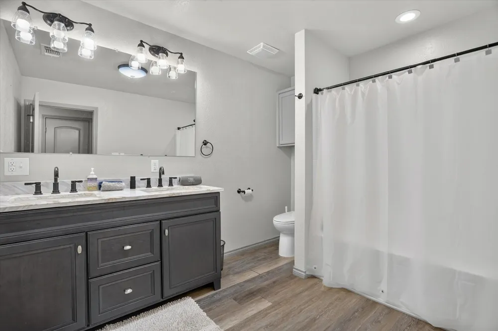 195 PRIVATE ROAD 3496 Paradise, TX 76073