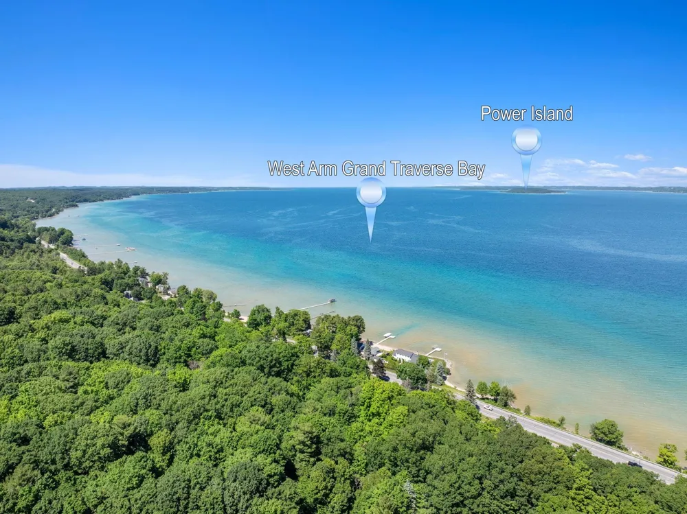 10268 E Twin Oaks Drive Elmwood Charter Township, MI 49684