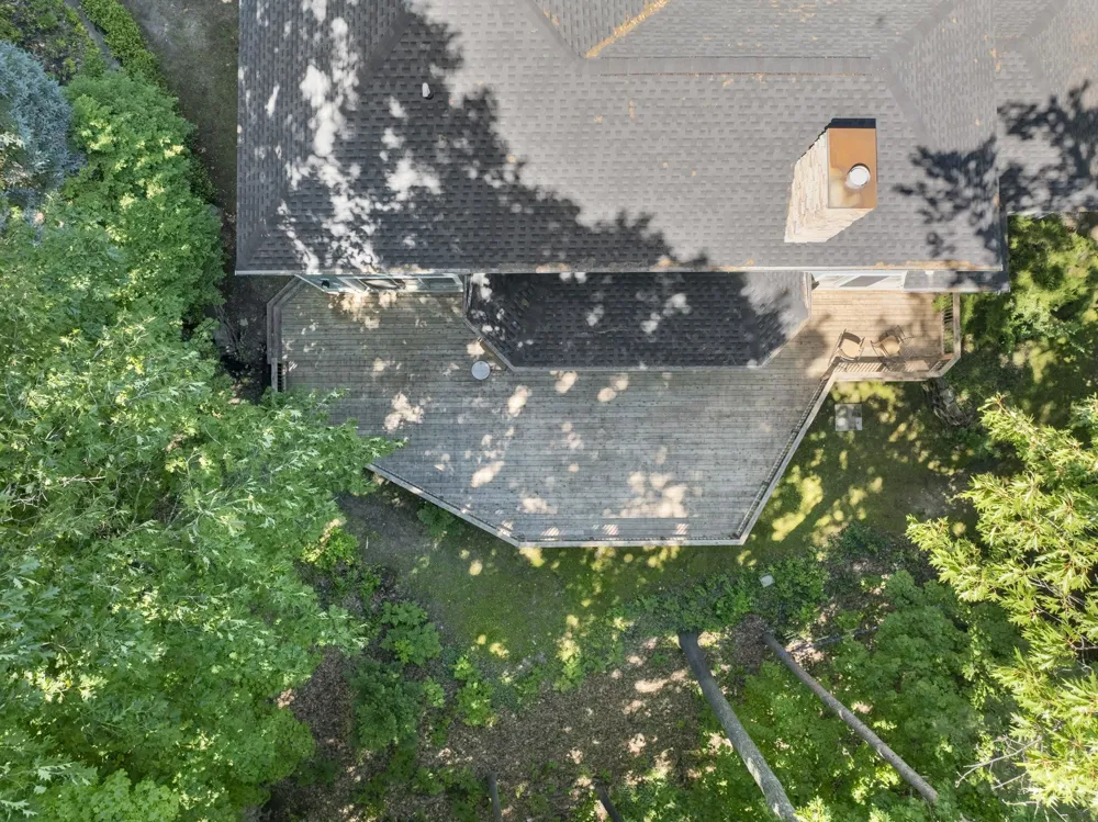 10268 E Twin Oaks Drive Elmwood Charter Township, MI 49684