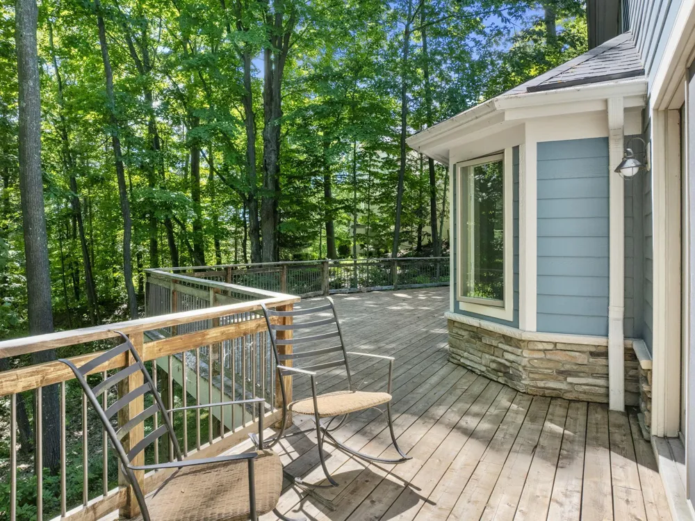 10268 E Twin Oaks Drive Elmwood Charter Township, MI 49684