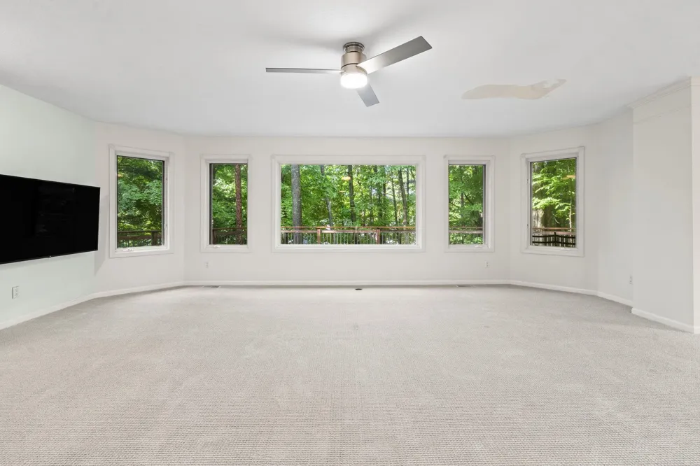 10268 E Twin Oaks Drive Elmwood Charter Township, MI 49684