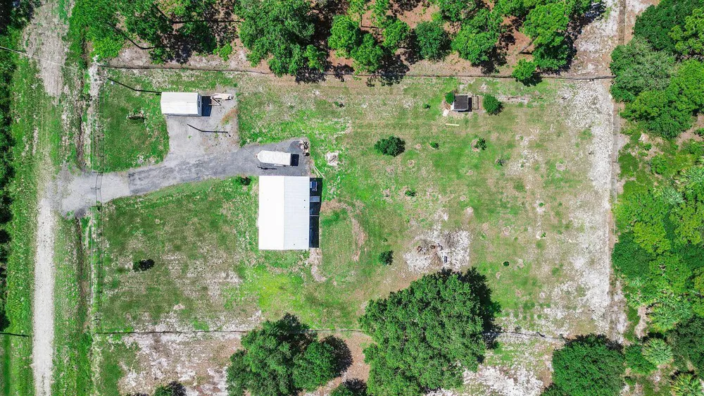 220 Sendero Street Clewiston, FL 33440