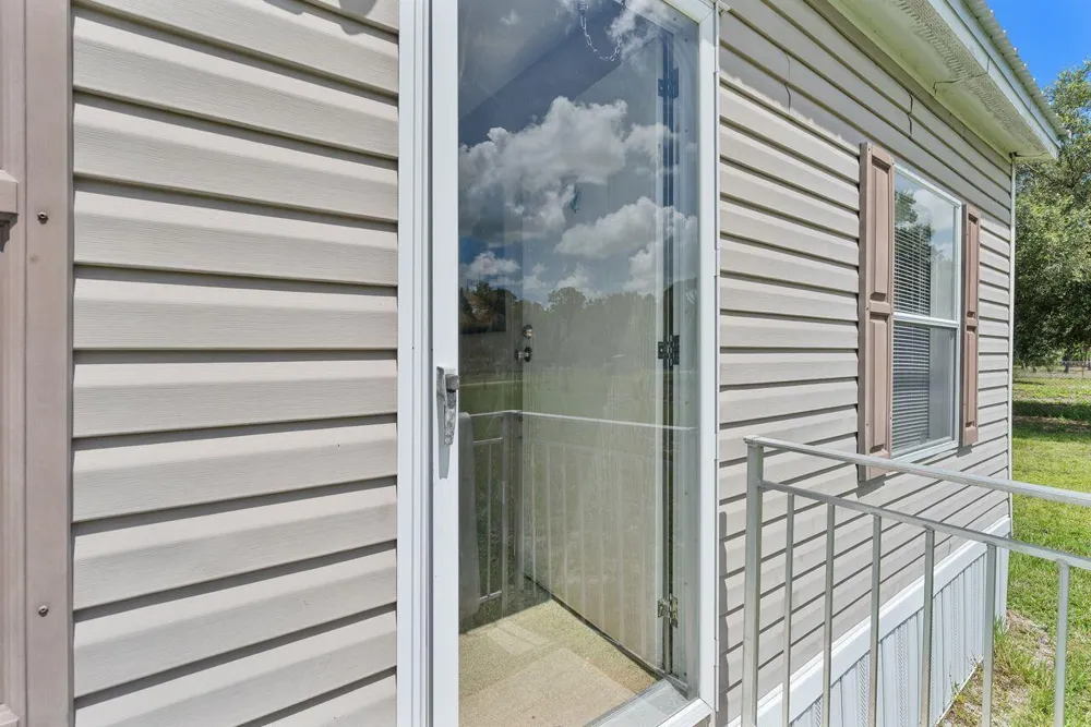 220 Sendero Street Clewiston, FL 33440